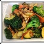 Best Chicken w. Vegetable in Salem, OR