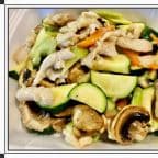 Best Chicken w. Mushroom in Salem, OR